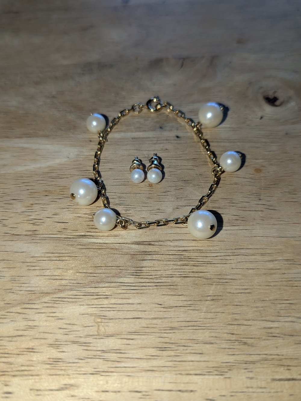 Toddler Gold Pearl Charm Bracelet and Stud Earring Set - White Pearls